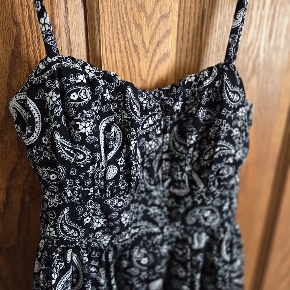 Maurices Spaghetti Strap Dress 💲BUNDLE AND SAVE BIG💲 - Picture 2 of 3